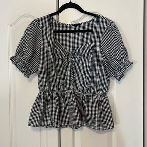 Ladies' Large top by skies are blue